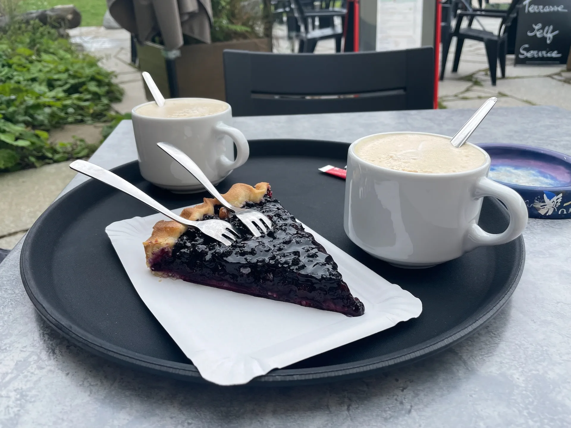 Elsass Vogesen Kurztrip Stopp mit Kaffe und Kuchen